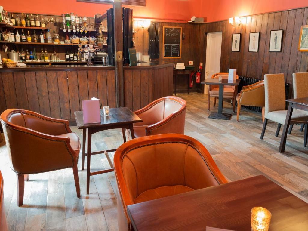 Guyers House Hotel And Restaurant Corsham Dış mekan fotoğraf